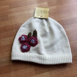 Isotoner beanie, flower embellished, nwt